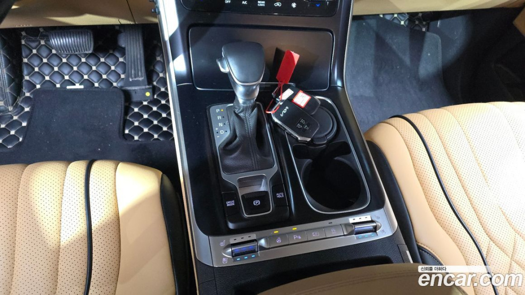 Kia Carnival 9-Seater Hi-Limousine(Special Vehicle), 2023