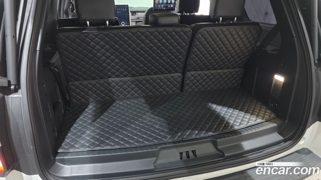 Ford Expedition Platinum 4WD, 2023