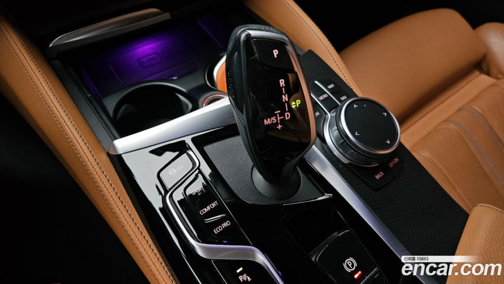 BMW 5-Series 520i M Sport, 2023