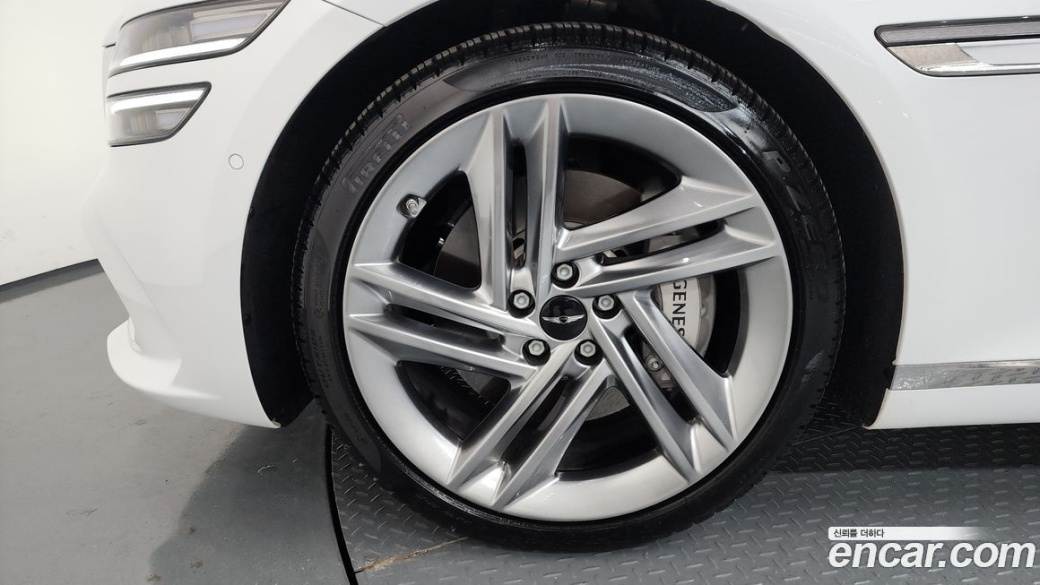 Genesis G80 Gasoline 2.5 Turbo AWD, 2026