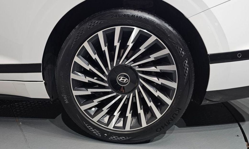 Hyundai Grandeur 2,5 Gasoline 2WD, 2024