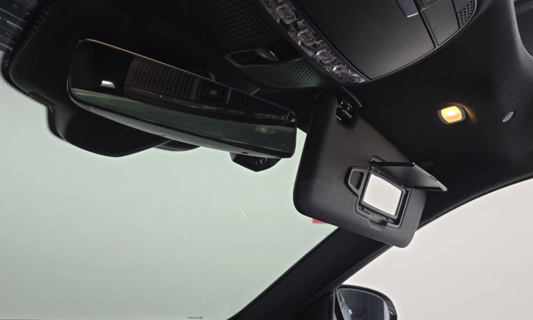 Mercedes-Benz E-Class E350 4MATIC AMG Line, 2022