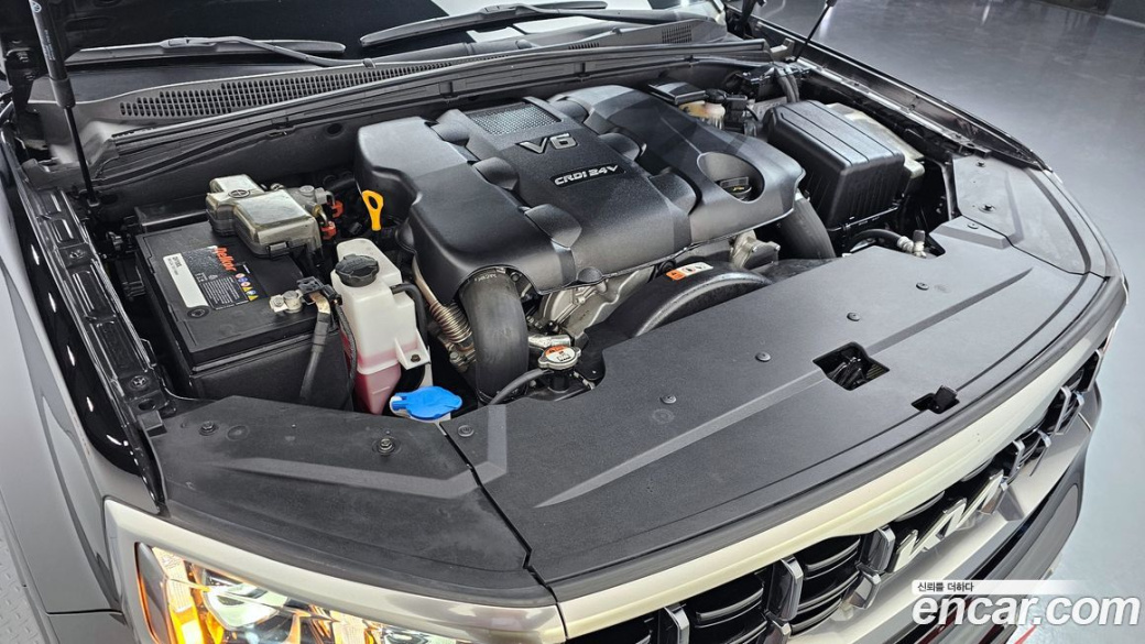 Kia Mohave Diesel 3.0 4WD 7-Seater, 2022