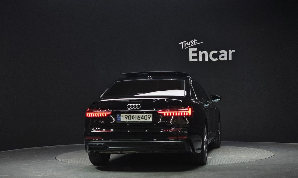 Audi A6 45 TFSI Premium, 2023