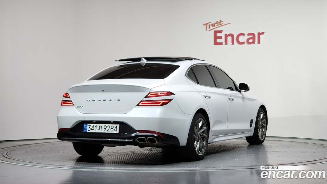 Genesis G70 Gasoline 2.0T 2WD, 2023