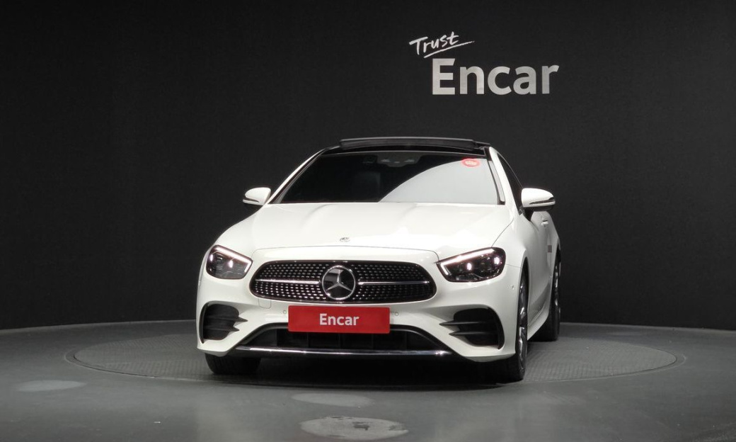Mercedes-Benz E-Class E300d 4MATIC Coupe, 2022