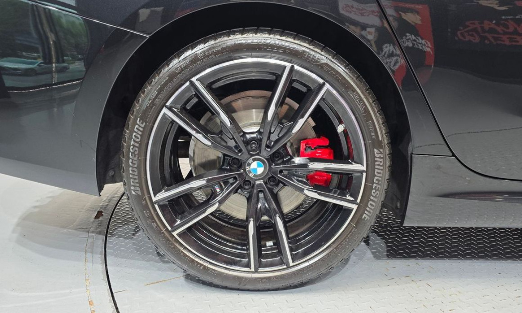 BMW 3-Series M340i Pro, 2024