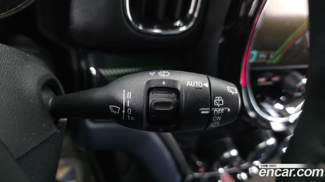 Mini Countryman ALL4 Classic Launch Pack, 2023