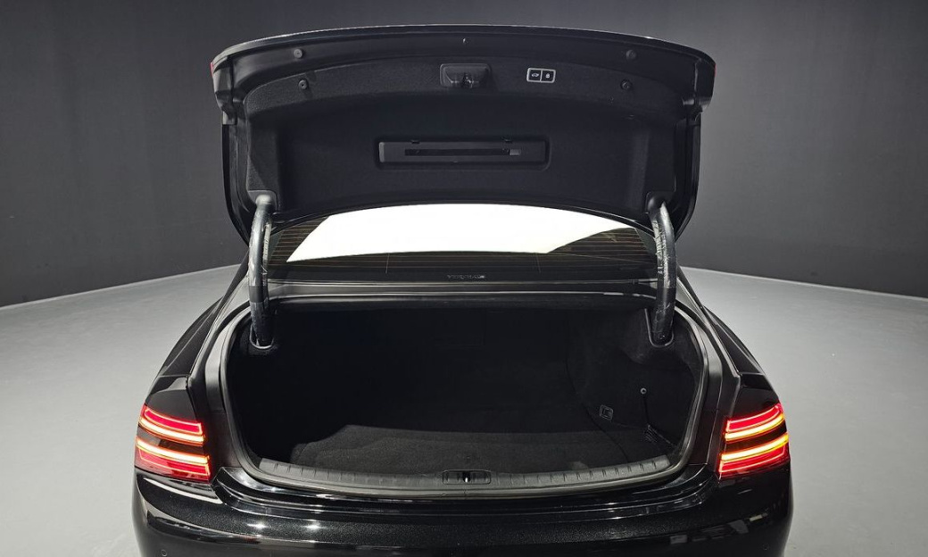 Genesis G80 Gasoline 2.5 Turbo AWD, 2023