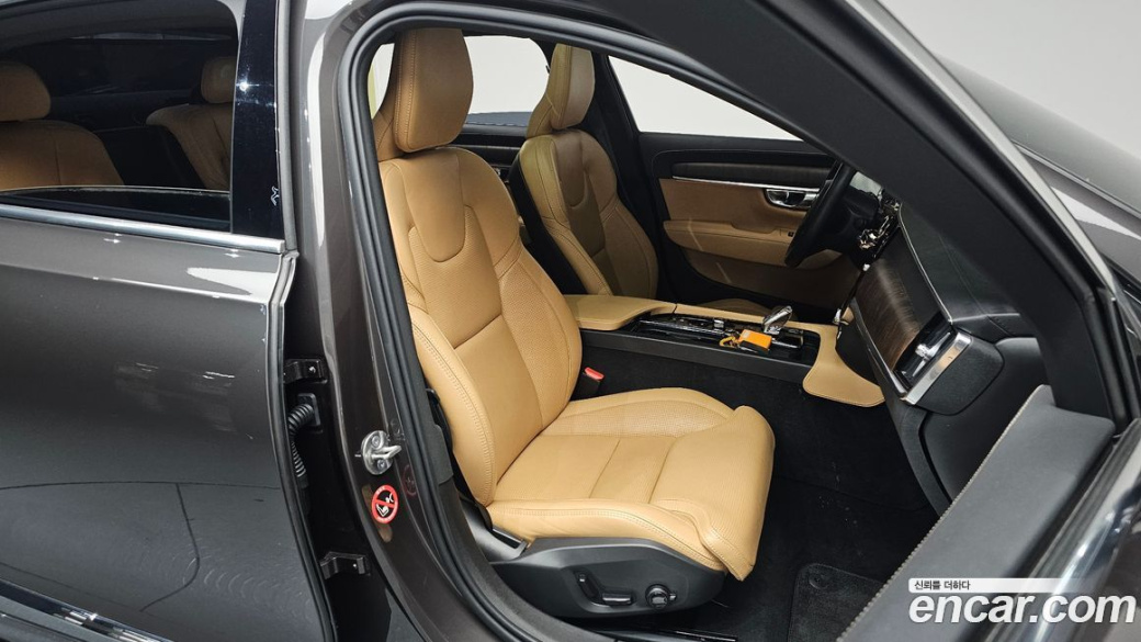 Volvo S90 B6 AWD Inscription, 2022