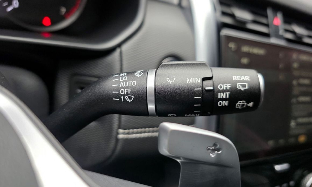 Land Rover Discovery P360 R-Dynamic SE, 2023
