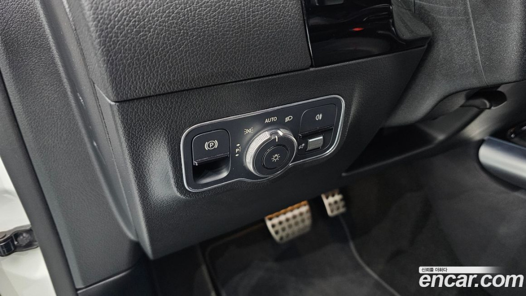 Mercedes-Benz GLA-Class GLA250 4MATIC, 2022