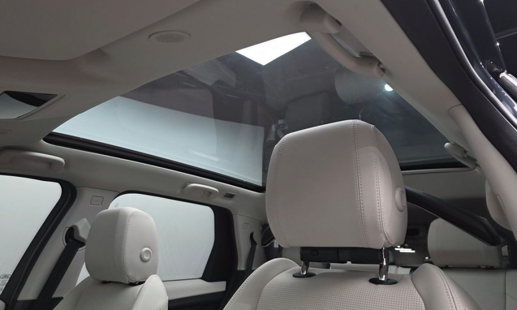 Land Rover Discovery Sport P250 S, 2025