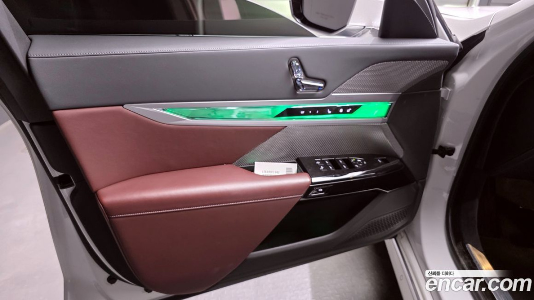 BMW 7-Series 740i sDrive Design Pure Excellence, 2023