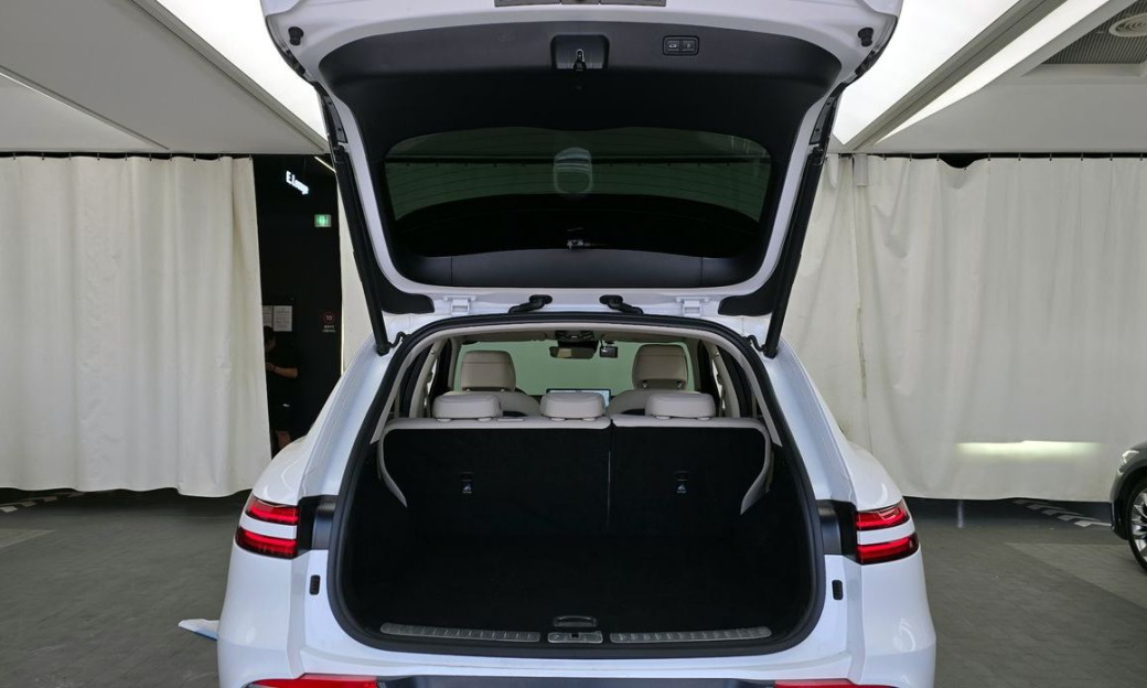 Genesis GV70 2.5T Gasoline 2WD, 2024