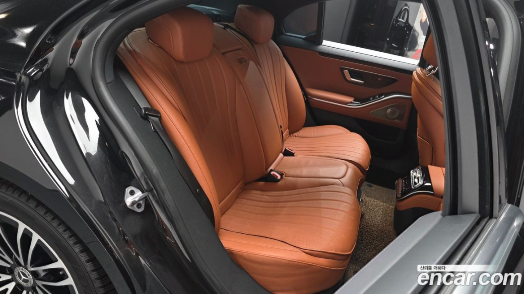 Mercedes-Benz S-Class S350 d, 2022
