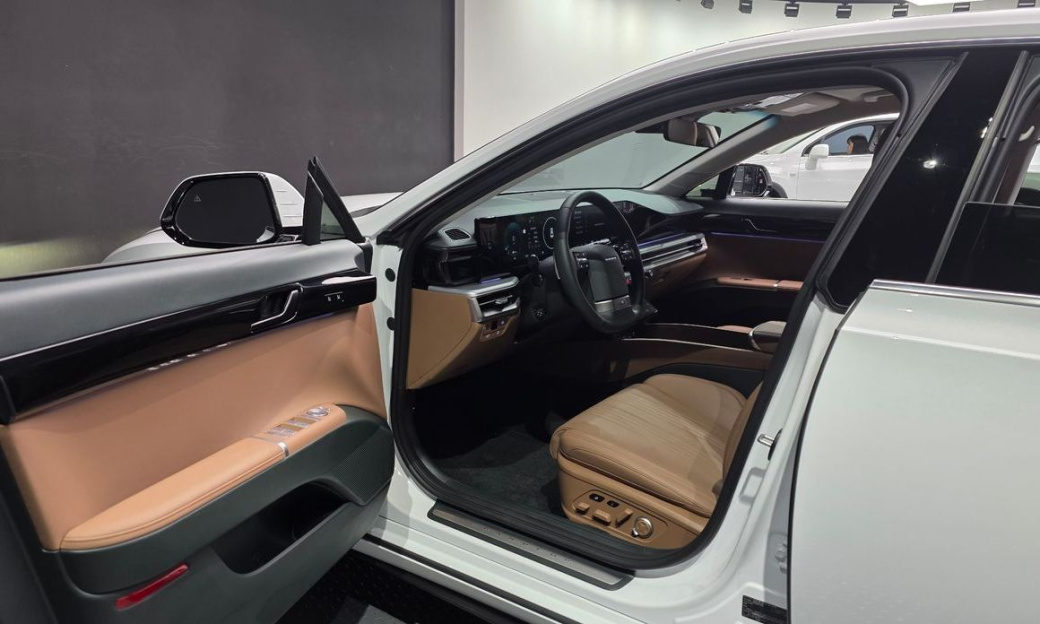 Hyundai Grandeur 2,5 Gasoline 2WD, 2024