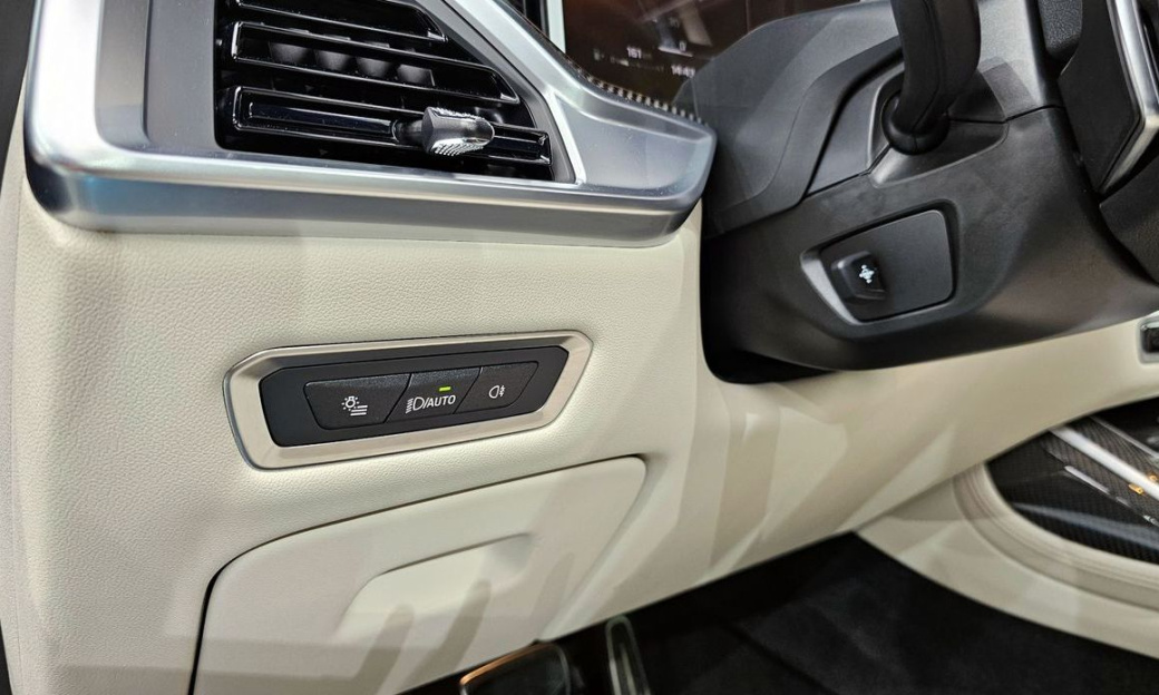 BMW X7 M60i xDrive M sport 6STR, 2025