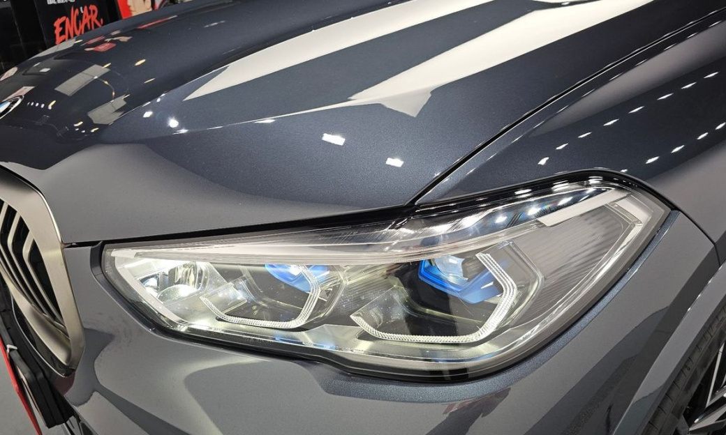 BMW X5 M50i, 2022