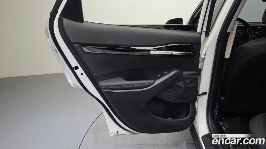 Kia Seltos Gasoline 2.0 2WD, 2023