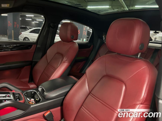 Porsche Cayenne 3.0 Coupe, 2020