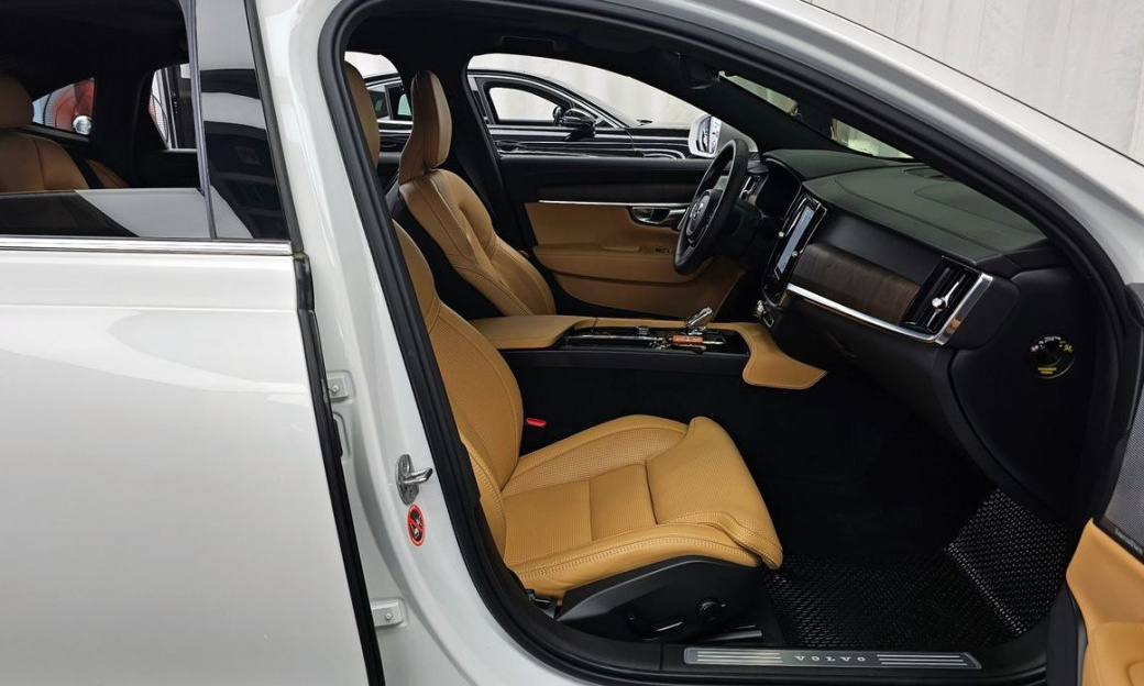 Volvo S90 B5 Ultimate Bright, 2023