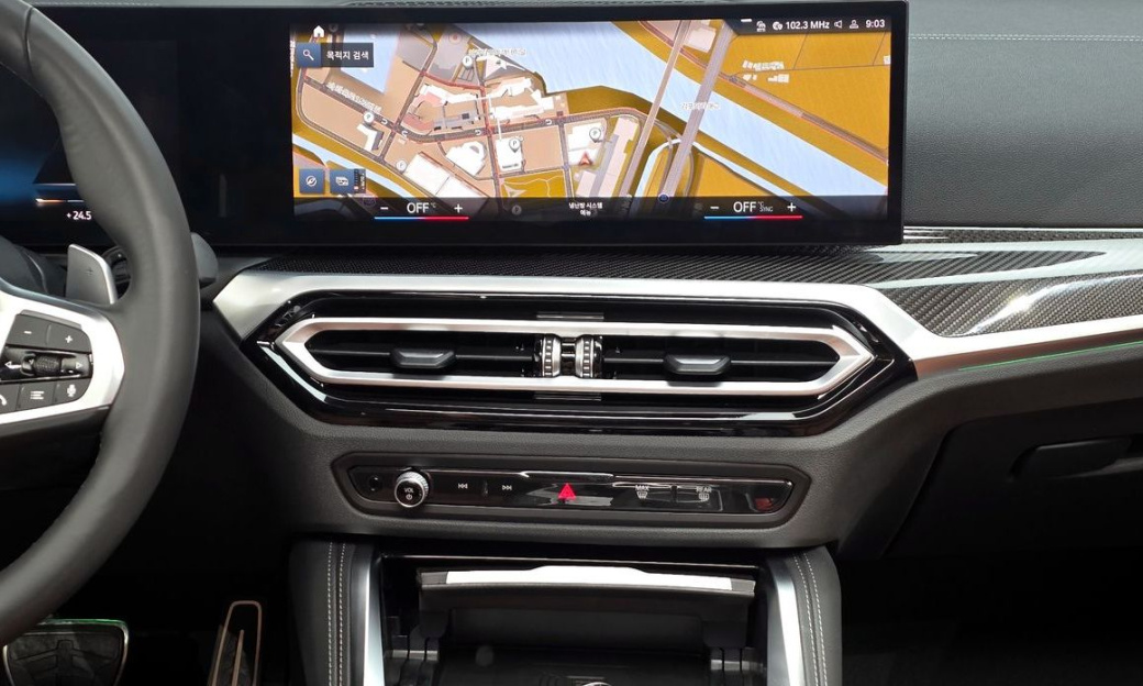 BMW 4-Series M440i xDrive Coupe, 2024