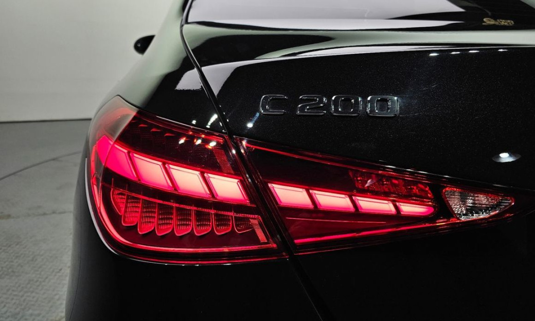 Mercedes-Benz C-Class C200 Avantgarde, 2025