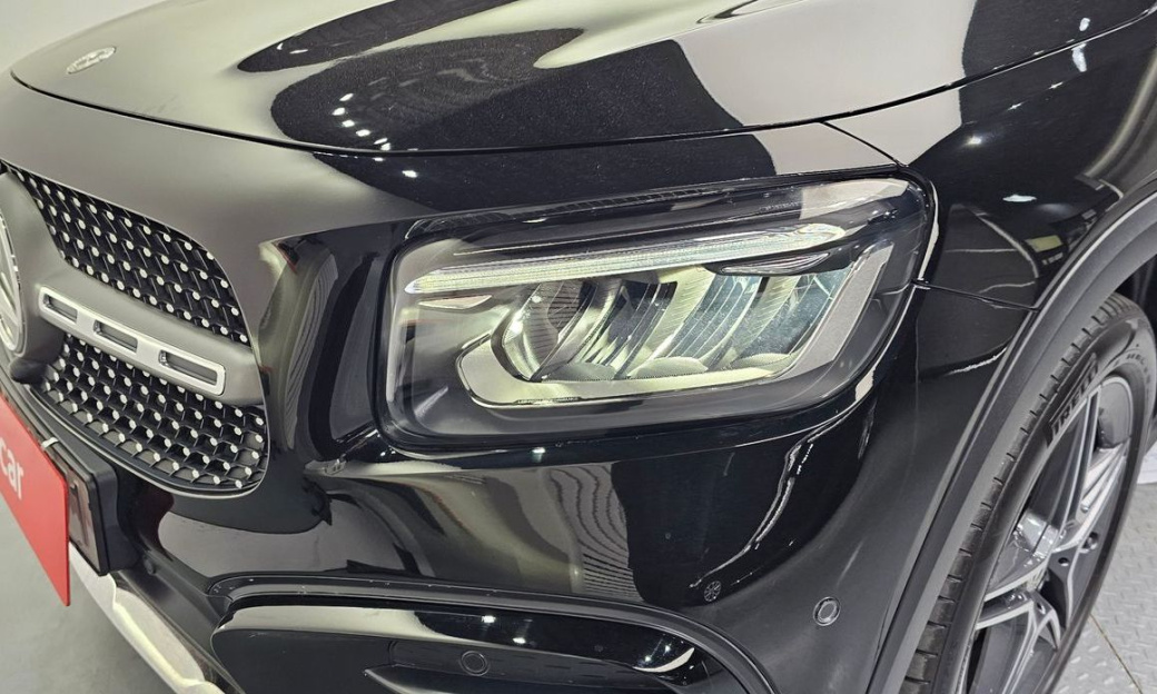 Mercedes-Benz GLB-Class GLB250 4MATIC, 2025