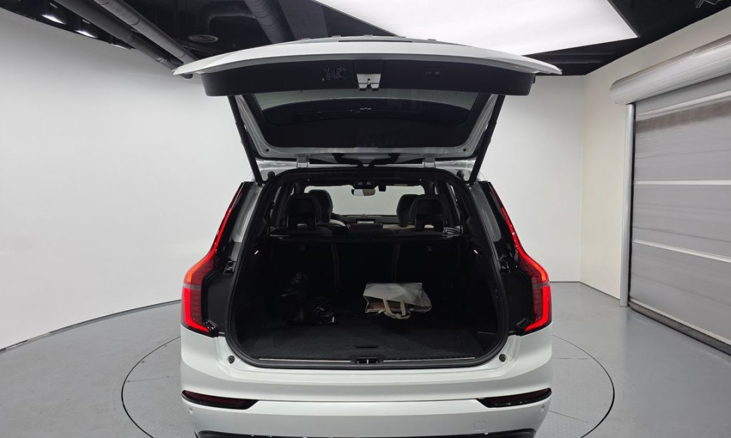 Volvo XC90 B6 Ultra Bright, 2026