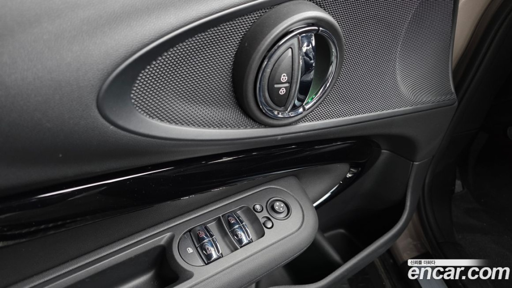 Mini Clubman Classic, 2024