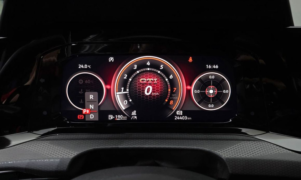 Volkswagen Golf 2.0 GTI, 2024