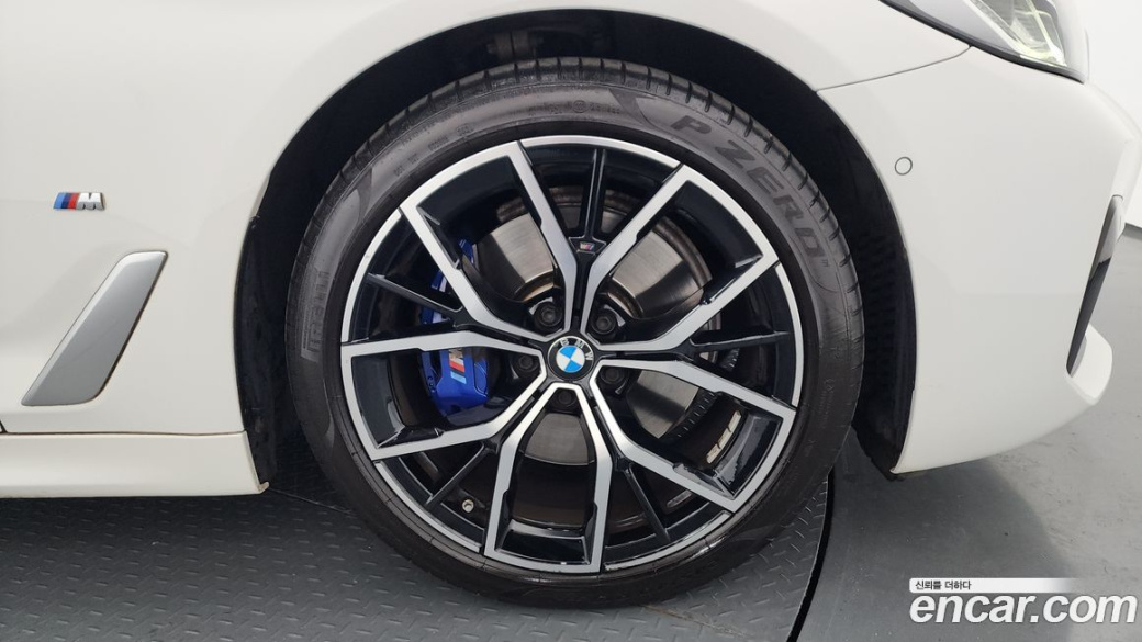 BMW 5-Series 530i M Sport Package, 2022
