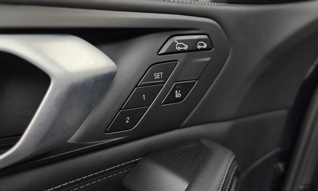 BMW X6 xDrive40i M Sport, 2023
