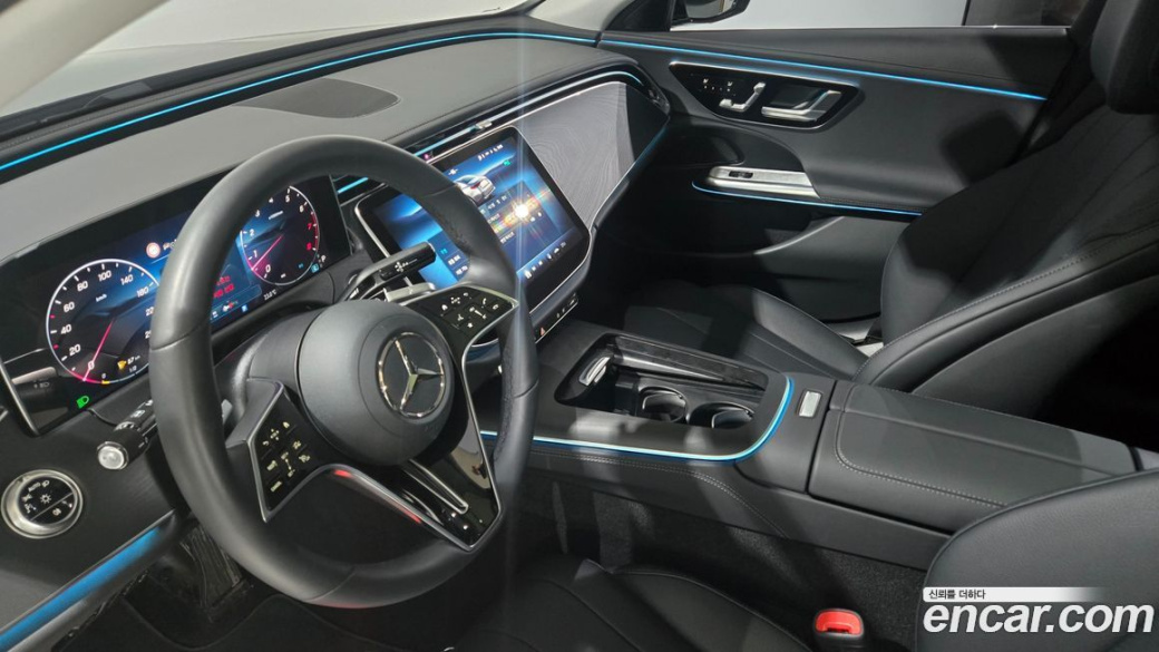 Mercedes-Benz E-Class E200 Avantgarde, 2025