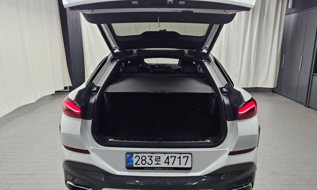 BMW X6 xDrive40i M Sport, 2025