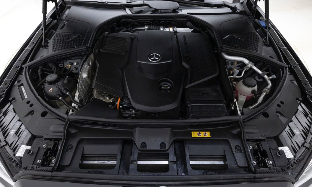 Mercedes-Benz S-Class S350 d 4MATIC, 2025