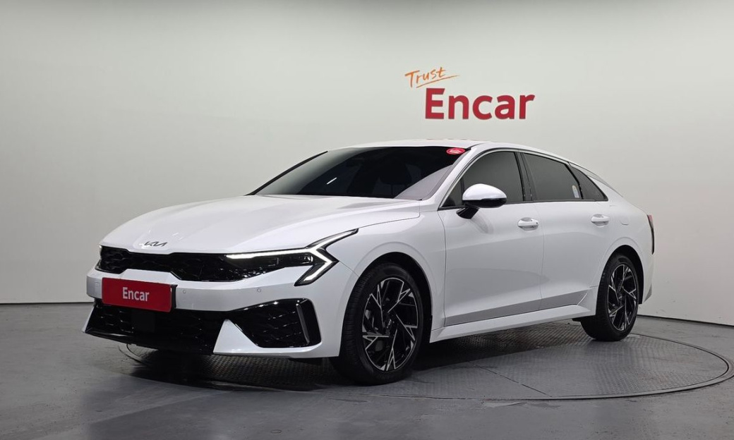 Kia K5 2.0, 2025