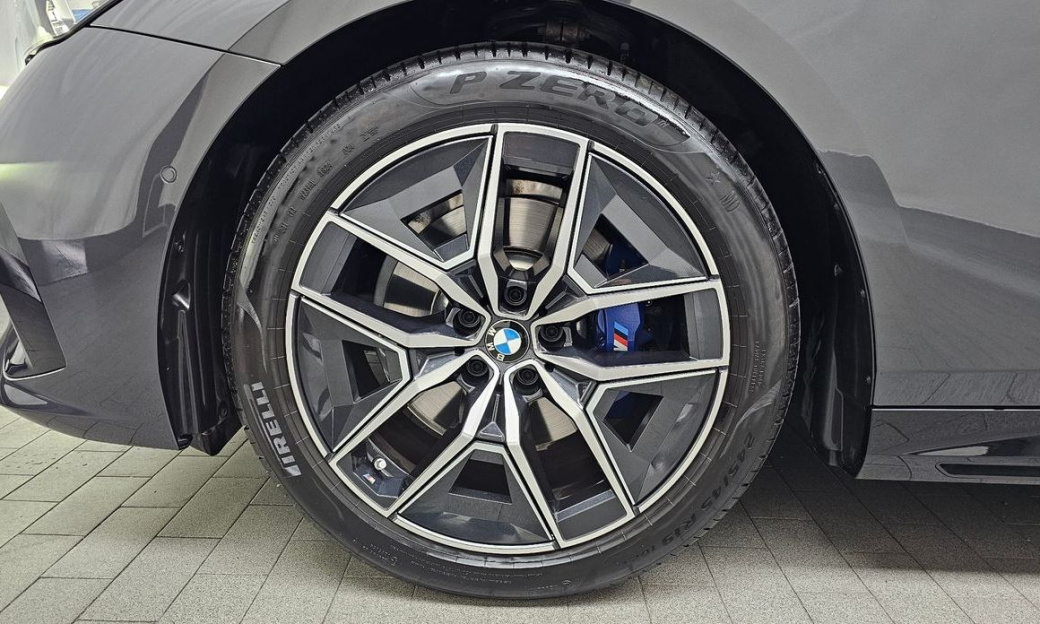 BMW 5-Series 520i M Sport, 2024