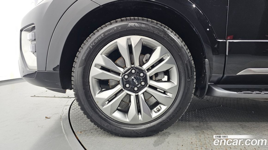 Kia Mohave Diesel 3.0 4WD 6-Seater, 2022