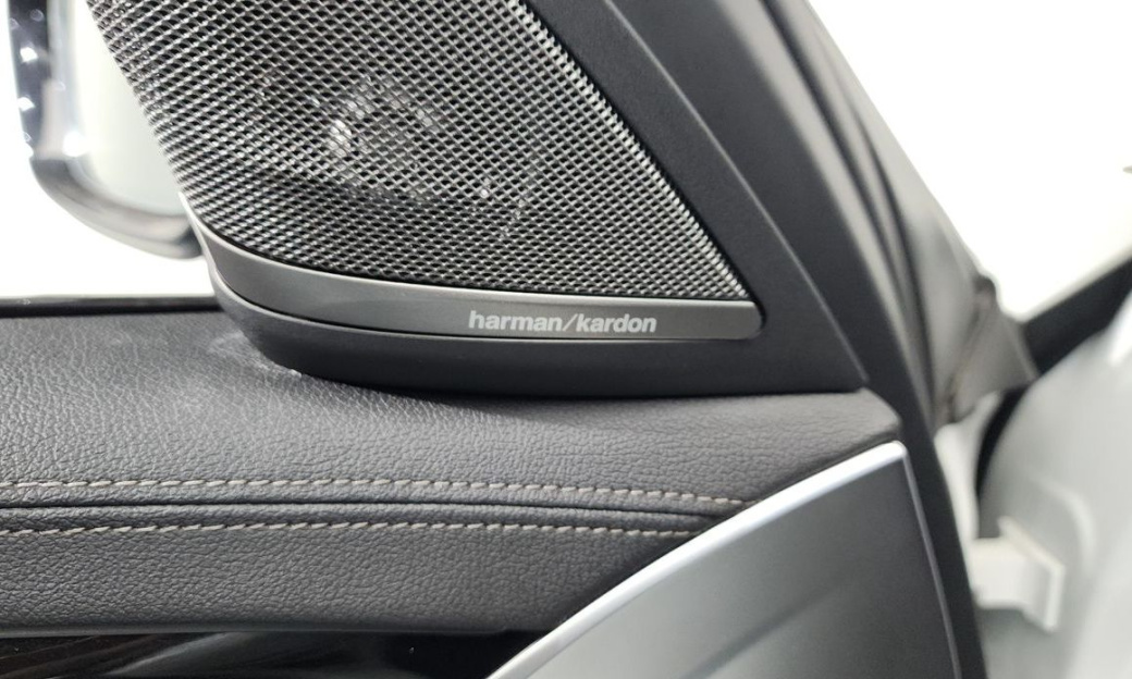 BMW 5-Series 530i M Sport Package, 2022