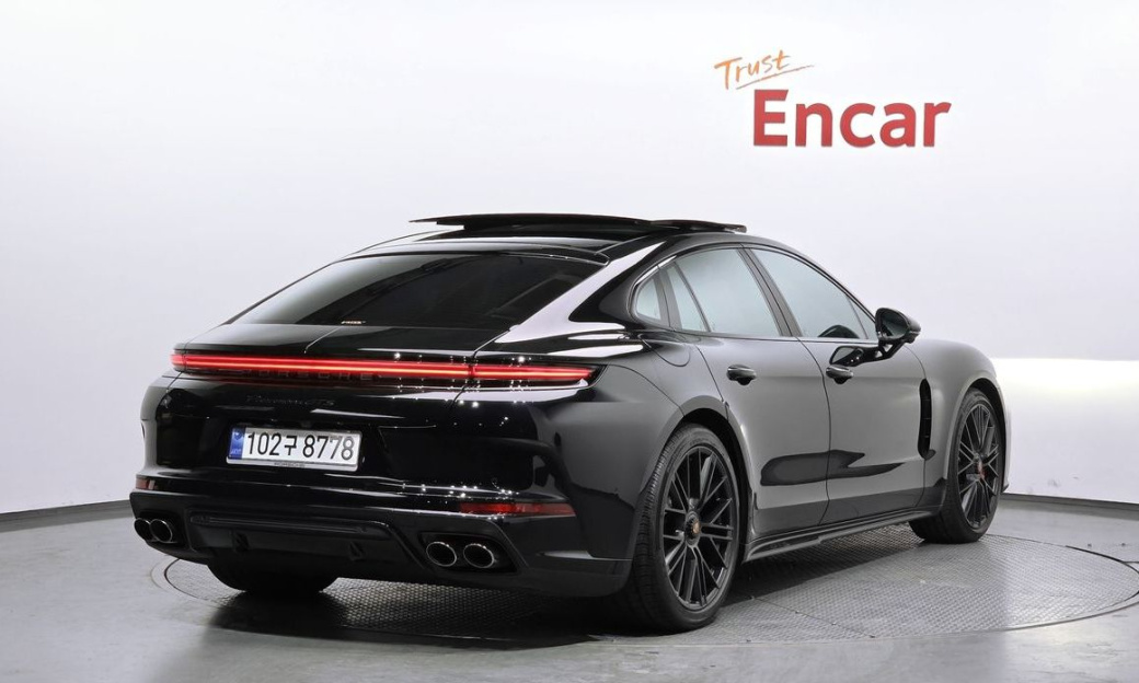 Porsche Panamera 4.0 GTS, 2025
