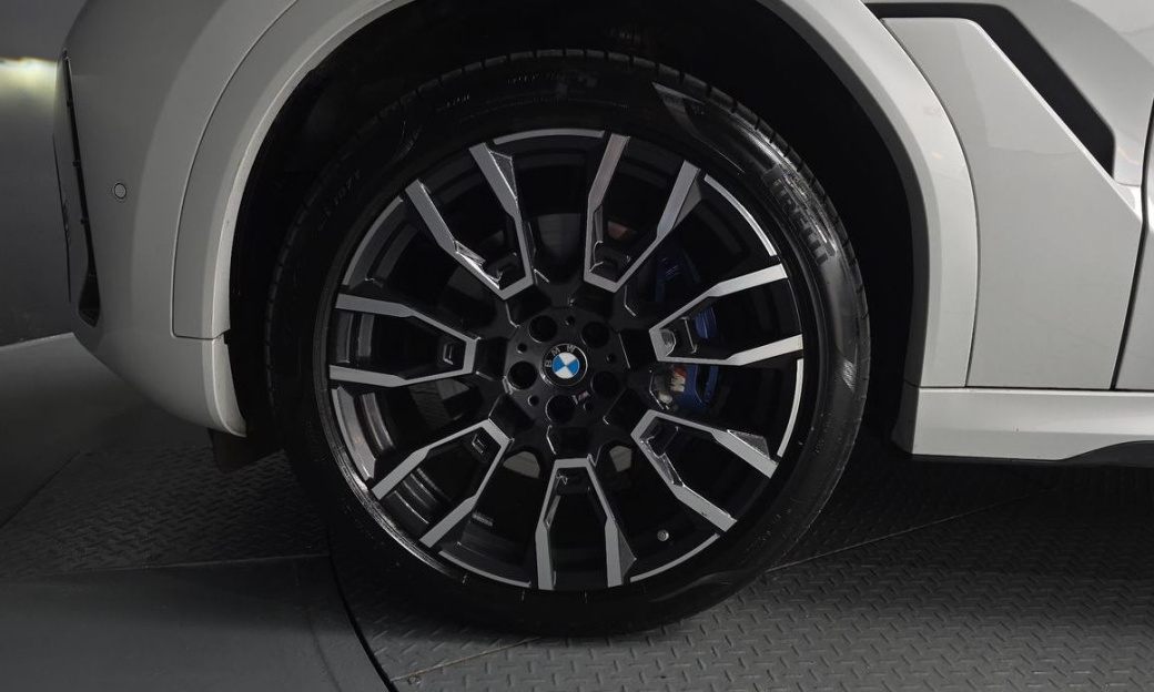 BMW X6 xDrive30d M Sport, 2025