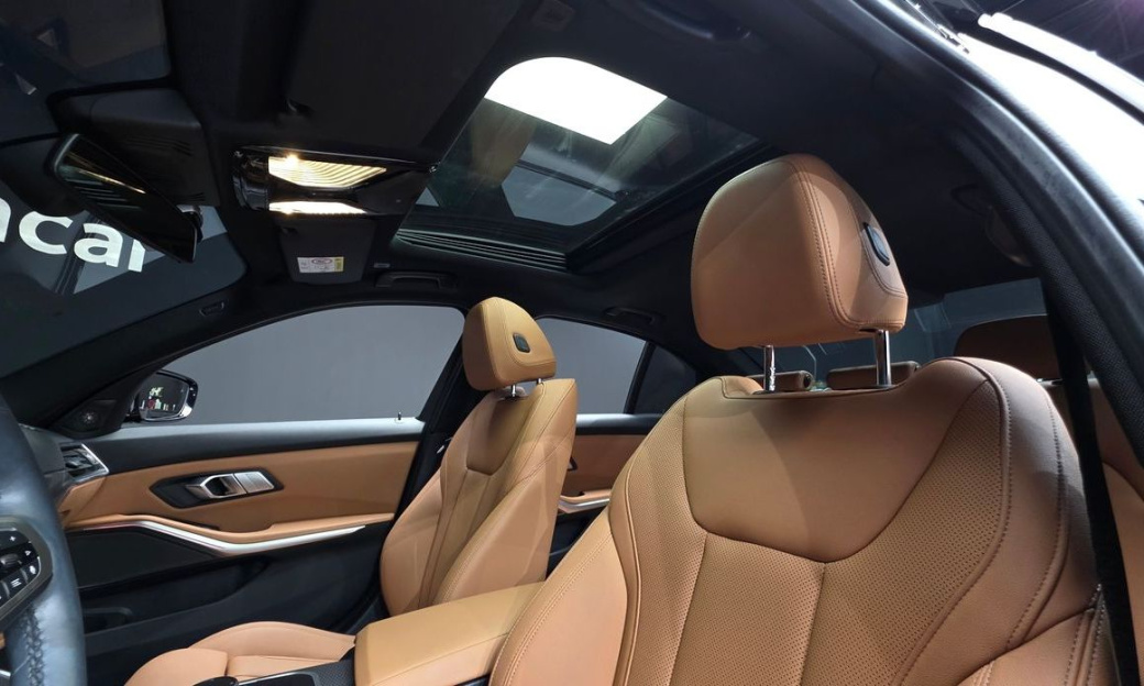 BMW 3-Series 320i M Sport, 2024