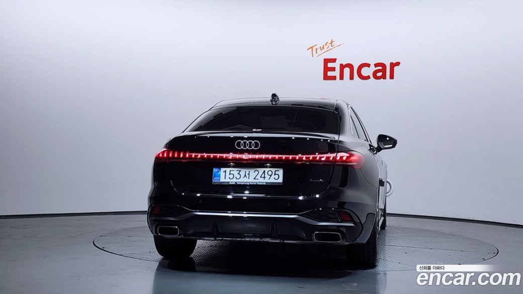 Audi A5 40 TFSI Quattro S Line, 2025