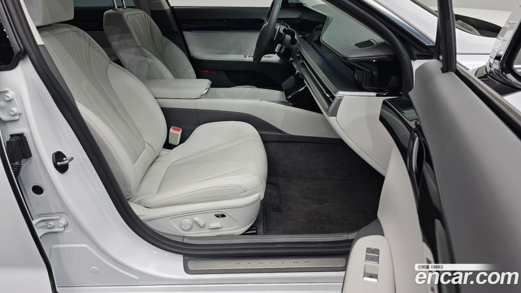 Hyundai Grandeur 2,5 Gasoline 2WD, 2023