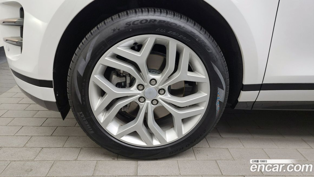 Land Rover Range Rover Evoque P250 R-Dynamic SE, 2022