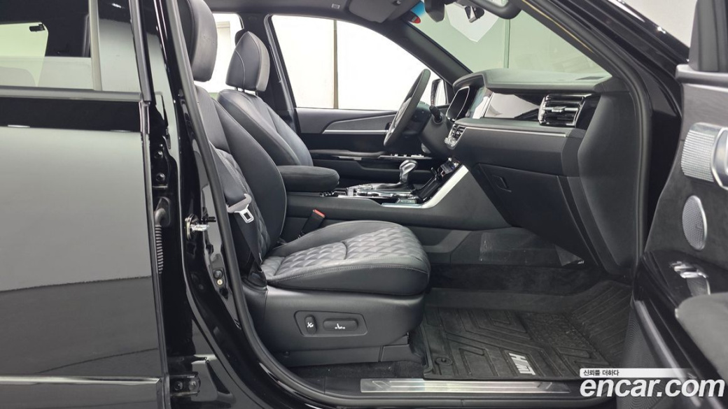 Kia Mohave Diesel 3.0 4WD 7-Seater, 2022