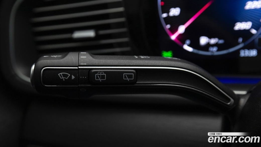 Mercedes-Benz GLE-Class GLE450 4MATIC, 2025