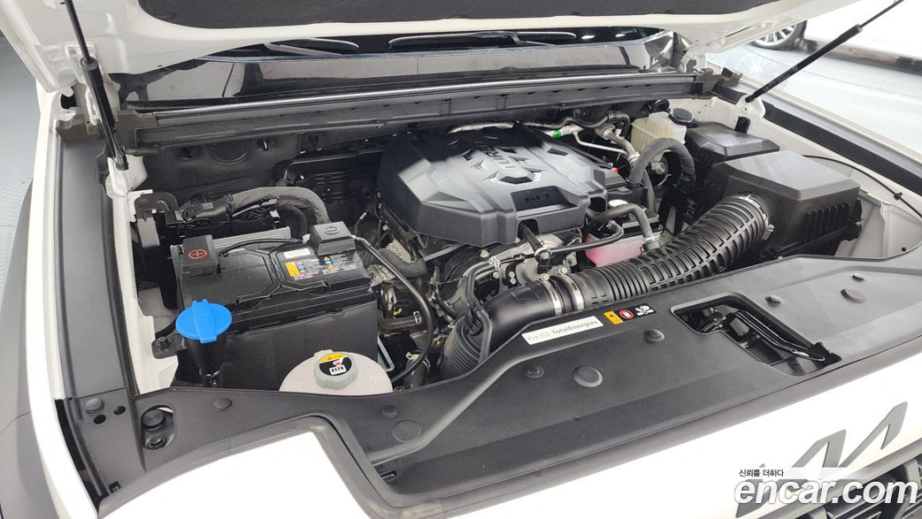 Kia Tasman 2.5T Gasoline 4WD, 2026